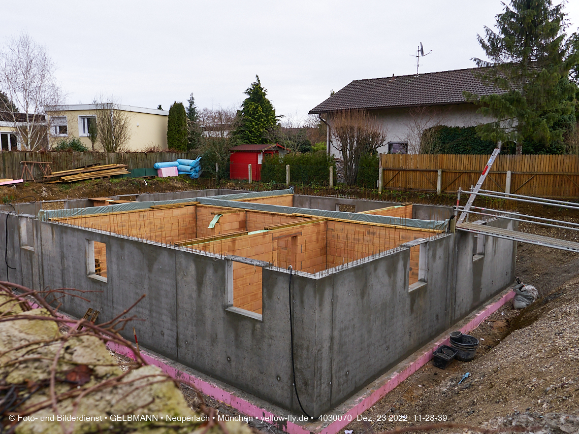 23.12.2022 - Neubau eines Mehrfamilienhause in der Niederalmstraße 16 in Neuperlach-Trudering